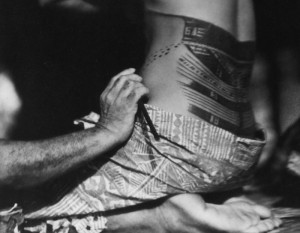 Moana being tattooed in Robert Flaherty’s MOANA WITH SOUND (1926/1980). Copyright 2014 The Robert and Frances Flaherty Study Center. Playing November 13-19.